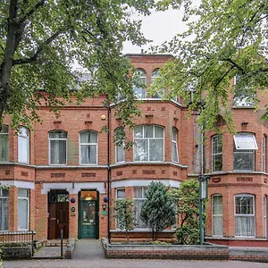 Avenue House Guest house