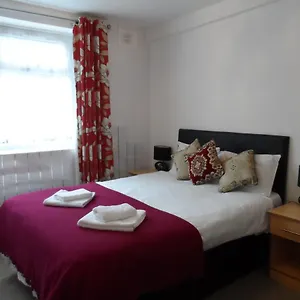Metro House Star Hotel Londra