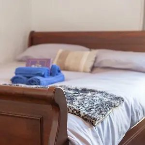 Eurovilla Guest house