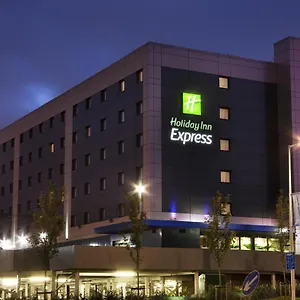 https://holiday-inn-express-aberdeen-exhibition-centre-ab23-8aj.hotelsaberdeenuk.com